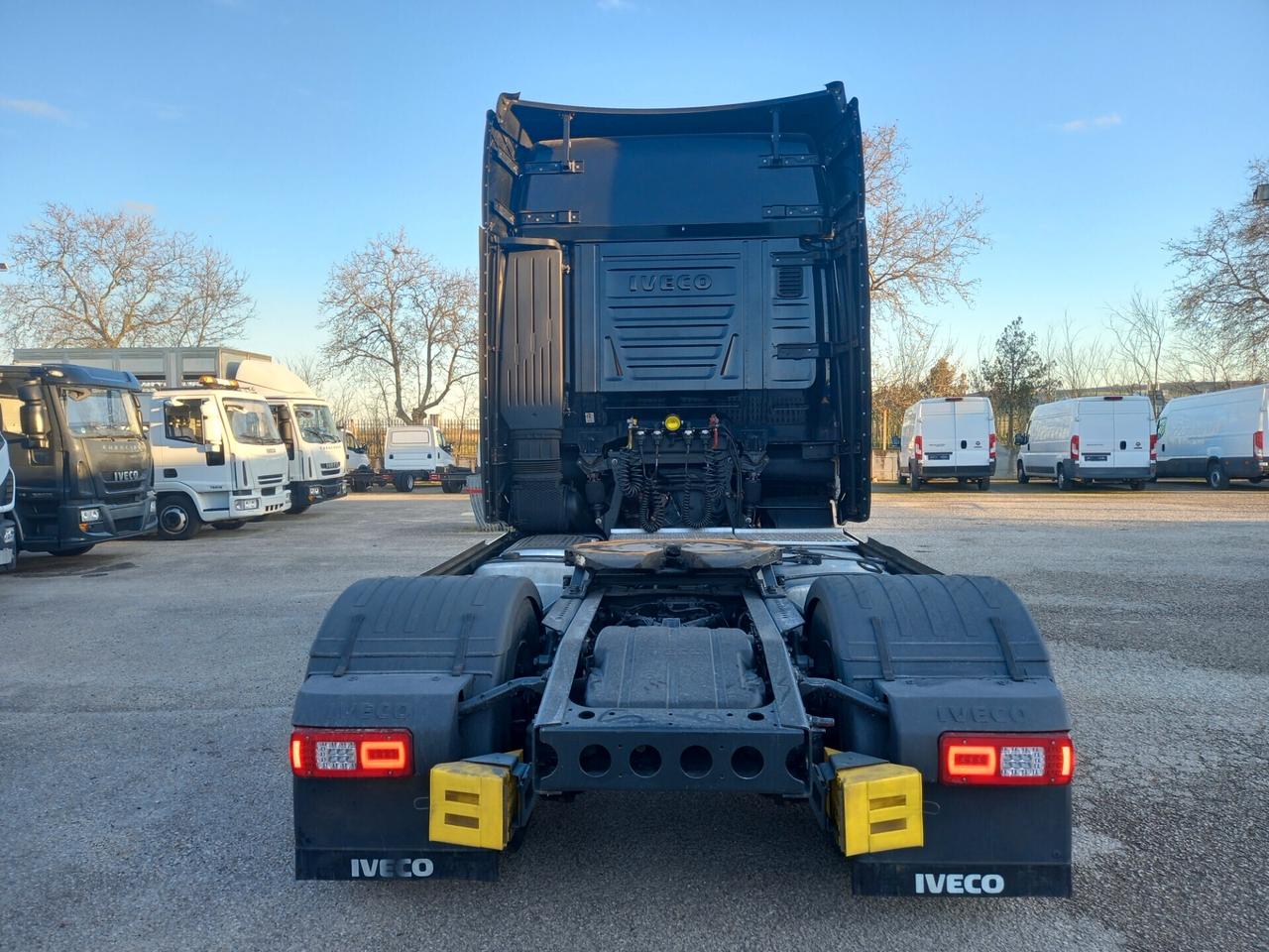 IVECO AS440ST / S-WAY 570 (C10)