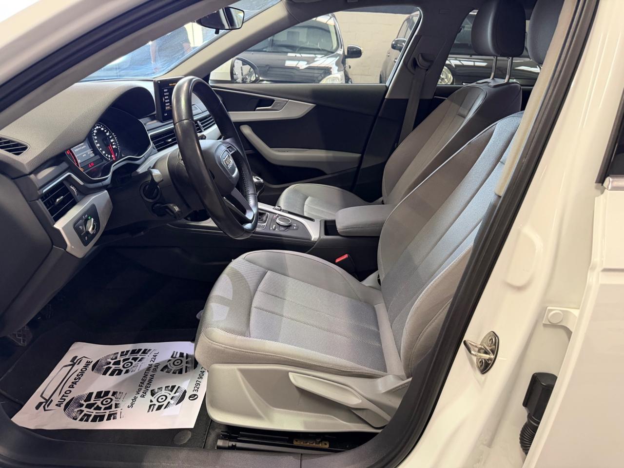Audi A4 Avant 2.0 TDI 150 CV S LINE