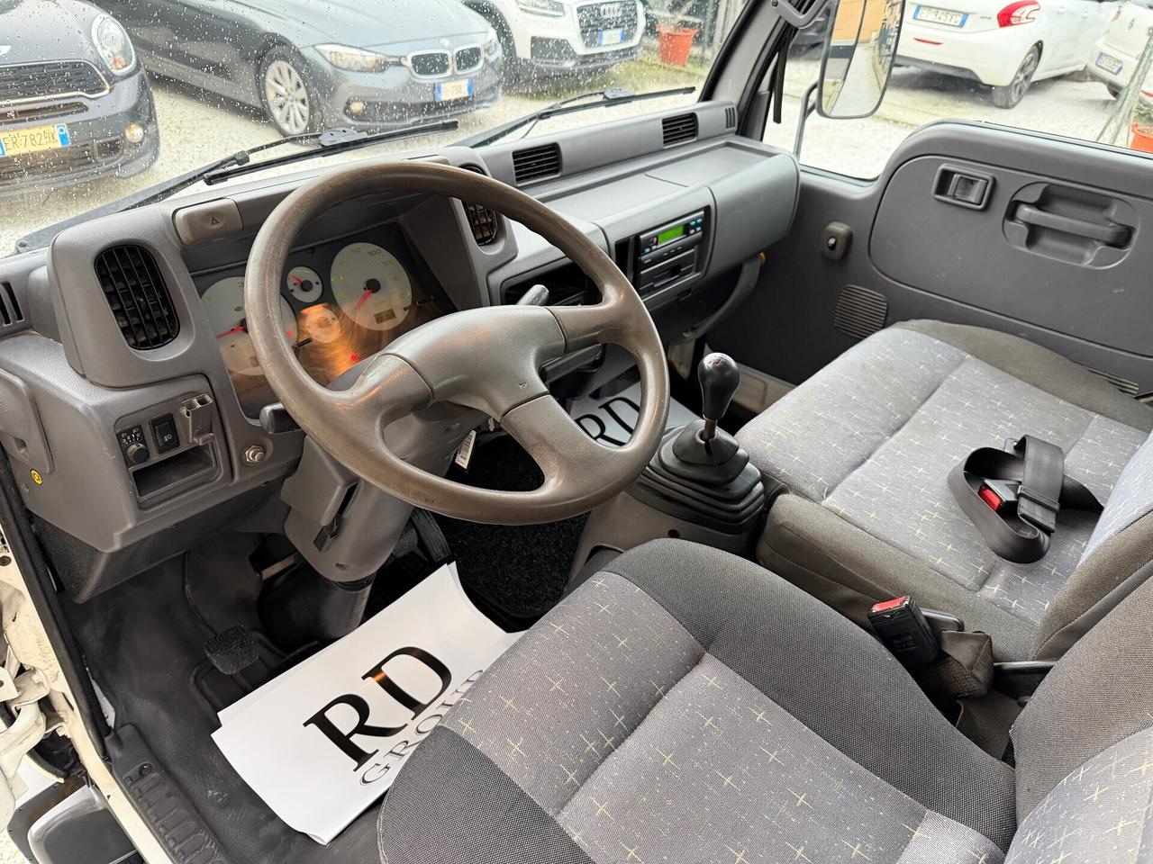 Nissan Cabstar 120.35 3.0 Tdi PL-RG Cabinato SE Cabinato Patente C