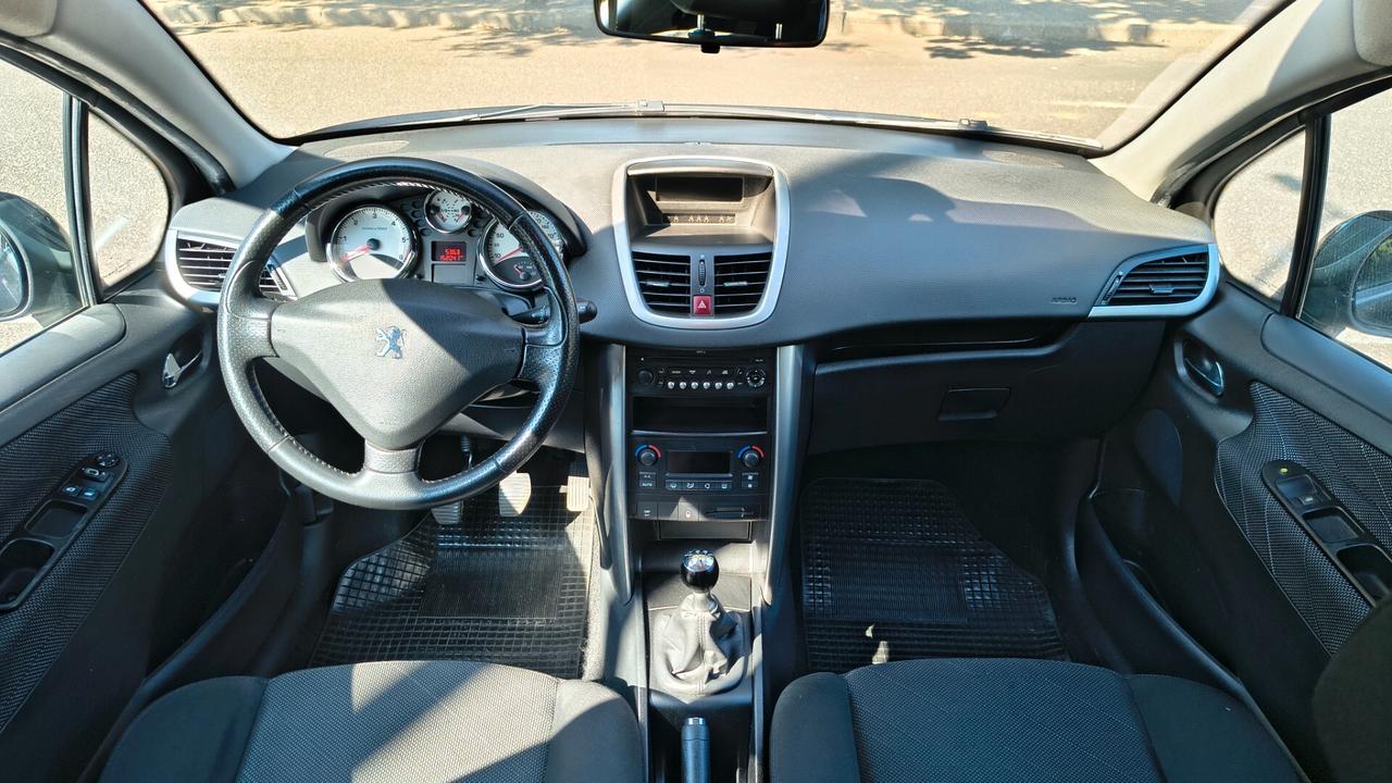 Peugeot 207 1.6 HDi 110CV 3p. XS