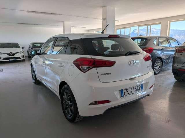 Hyundai i20 i20 II 2015 5p 1.2 Classic 75cv km 23.000