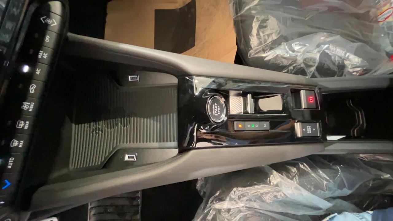 Alfa Romeo Junior 1.2 ibrida Speciale 145cv edct6