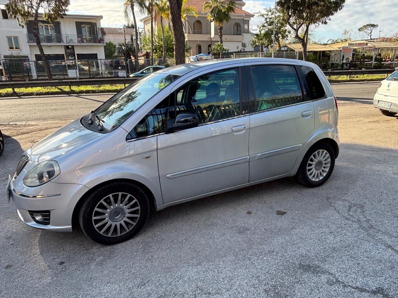 Lancia MUSA 1.3 Mjt 95 CV Platinum