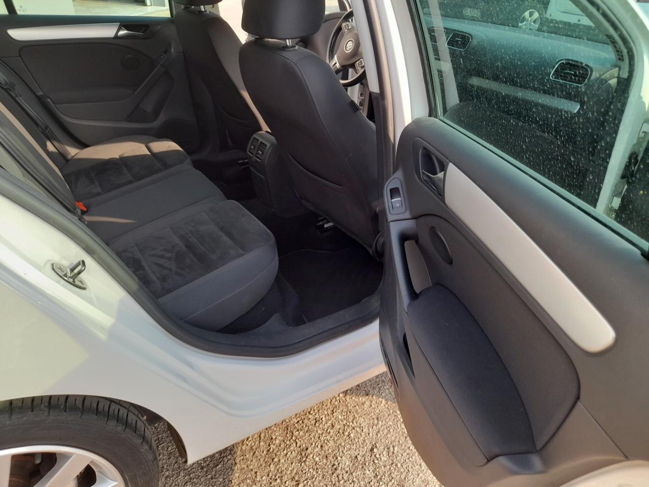 Volkswagen Golf 1.6 TDI DPF 5p. Highline