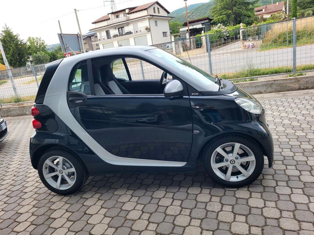 Smart ForTwo FOR TWO 800 CDI *** SERVOSTERZO + CAMBIO F1