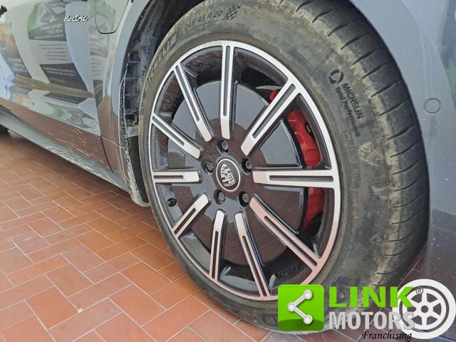 PORSCHE Taycan 4S Performance