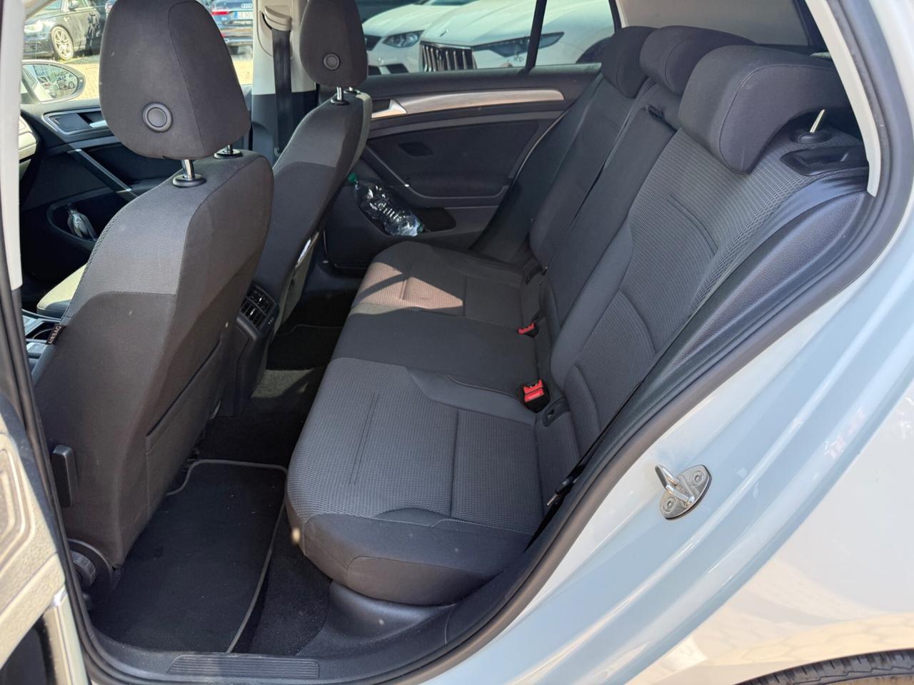 Volkswagen Golf 1.5 TGI DSG 5p. Business BlueMotion Technology