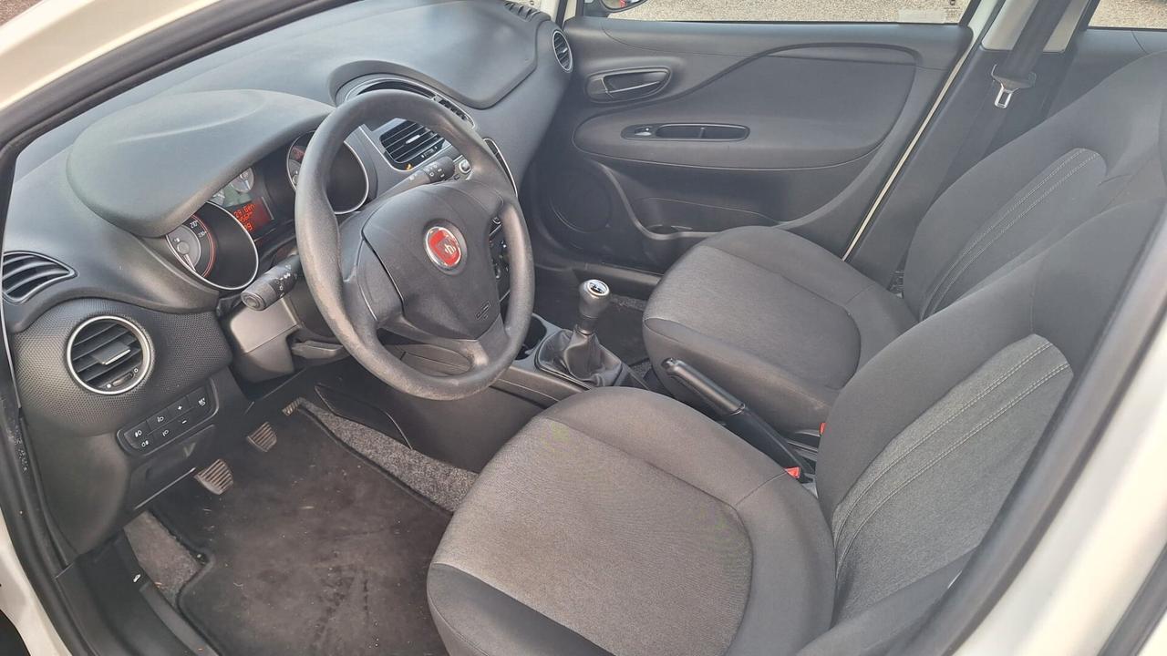 Fiat Punto 1.3 MJT 95 CV 5 porte Street