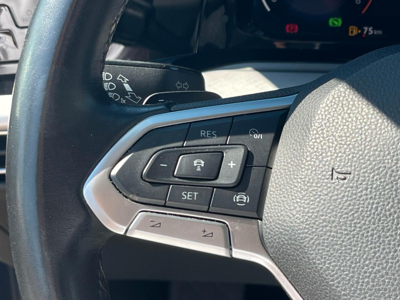 Volkswagen Golf 1.0 eTSI EVO DSG Life