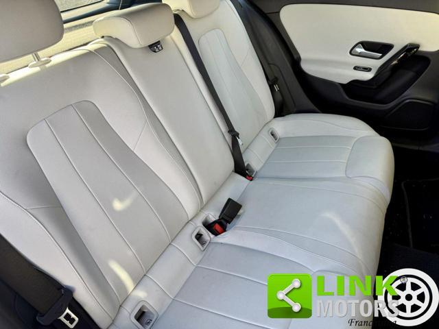 MERCEDES-BENZ A 180 Business