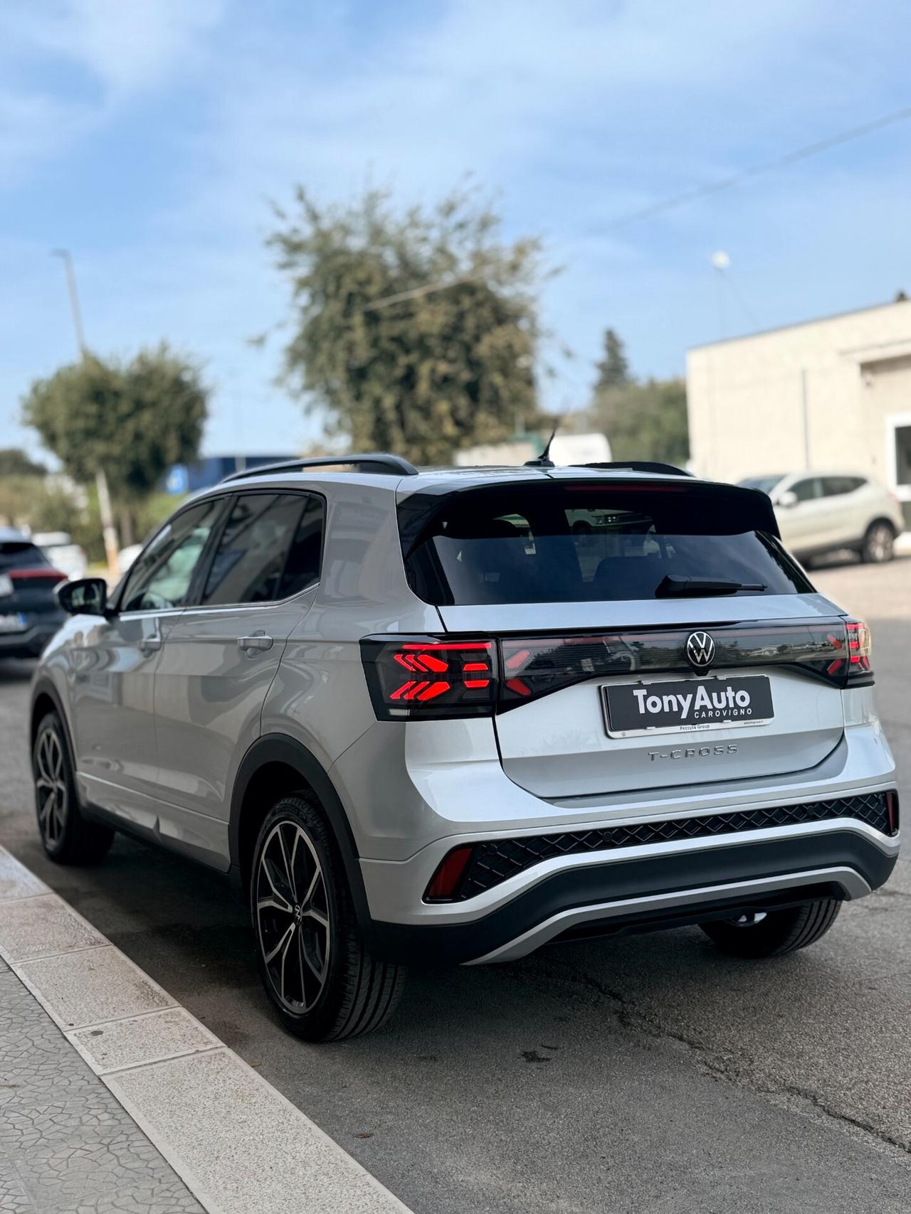 Volkswagen T-Cross 1.0 tsi R-Line edition Plus 115cv TELECAMERA,NAVI,APPLE CARPLAY,VIRTUAL COCKPIT, GARANZIA UFFICIALE