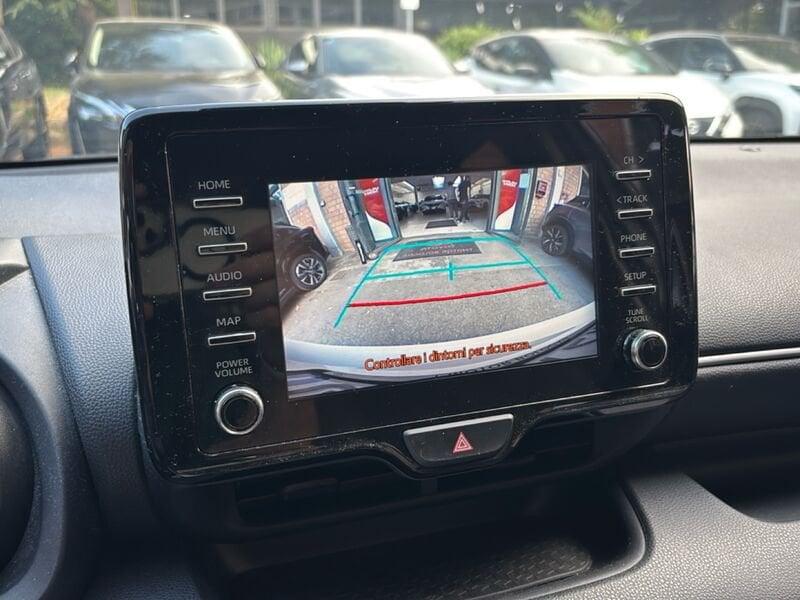 Toyota Yaris Hybrid Trend MY22