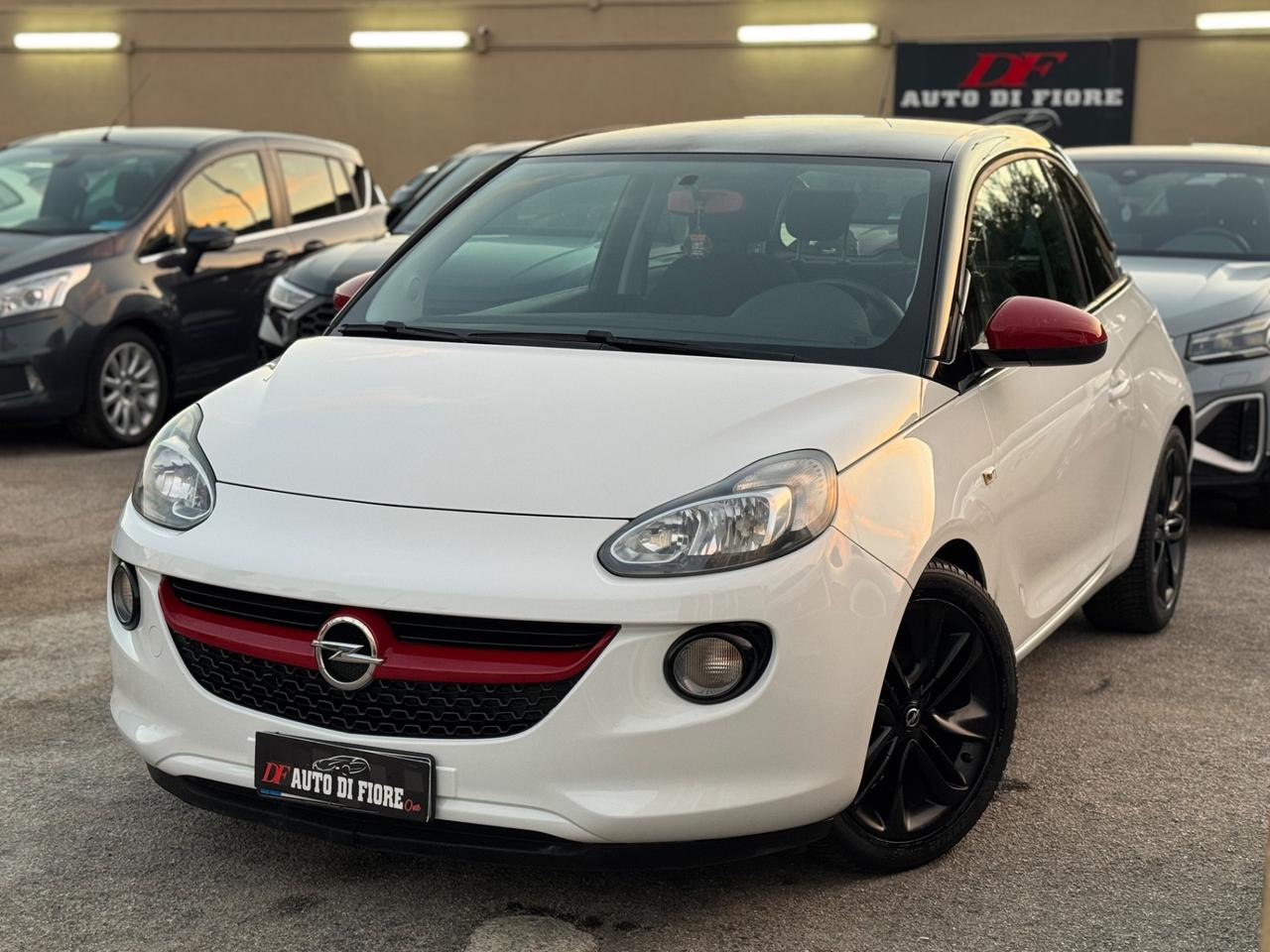 Opel Adam 1.4 GPL Tech Glam b-color