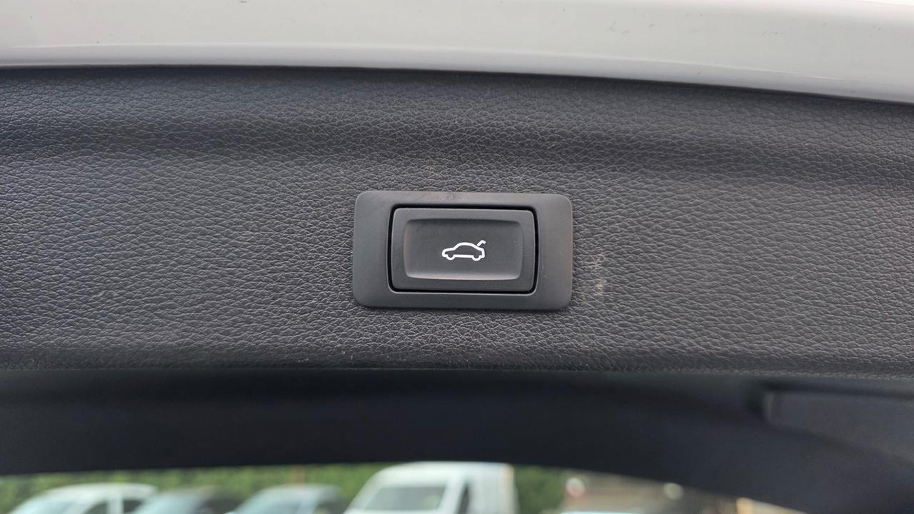 Audi Q3 SPB 35 TDI S line edition