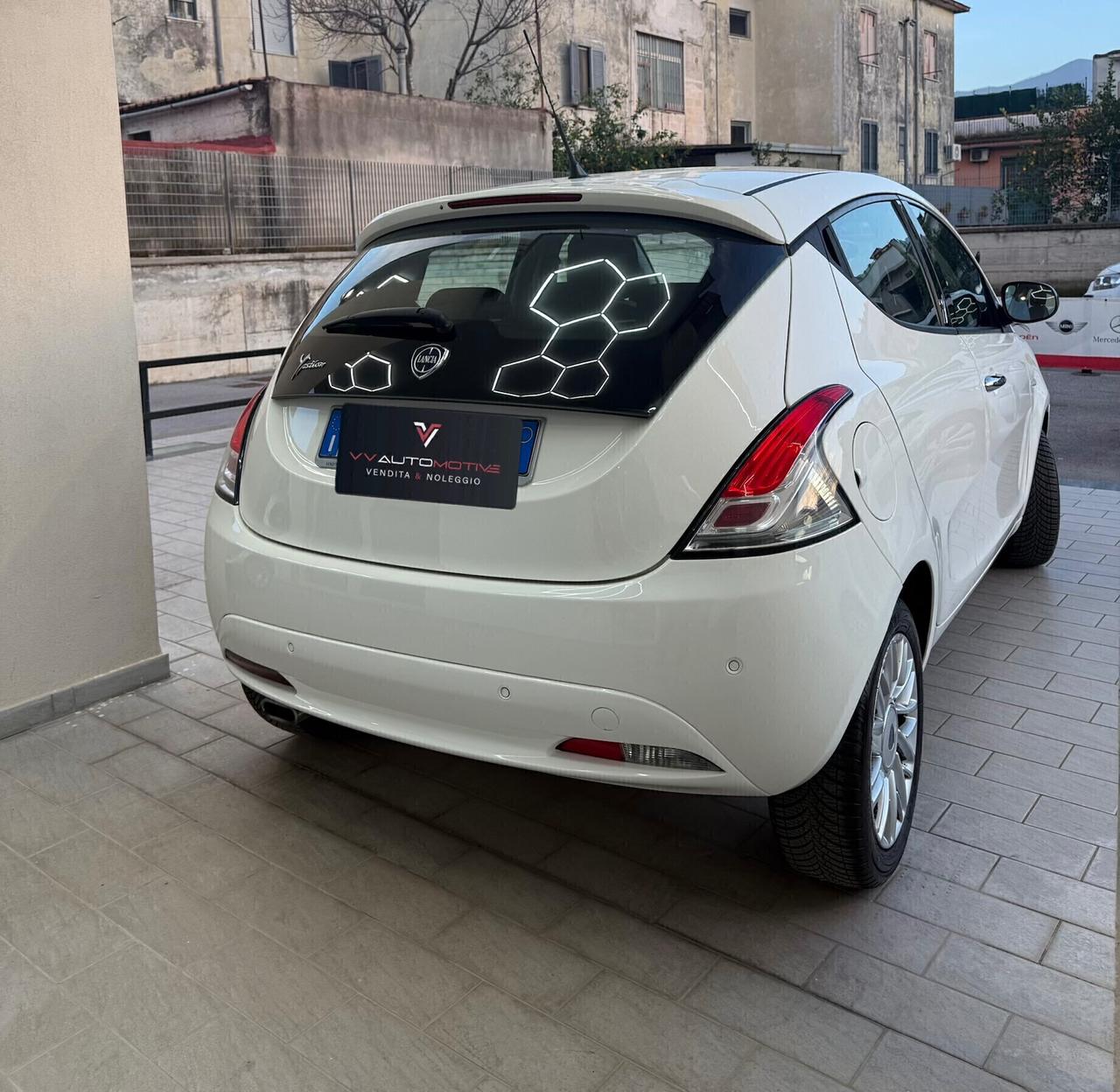 Lancia Ypsilon 1.3 MJT 16V 95 CV 5 porte S&S Gold