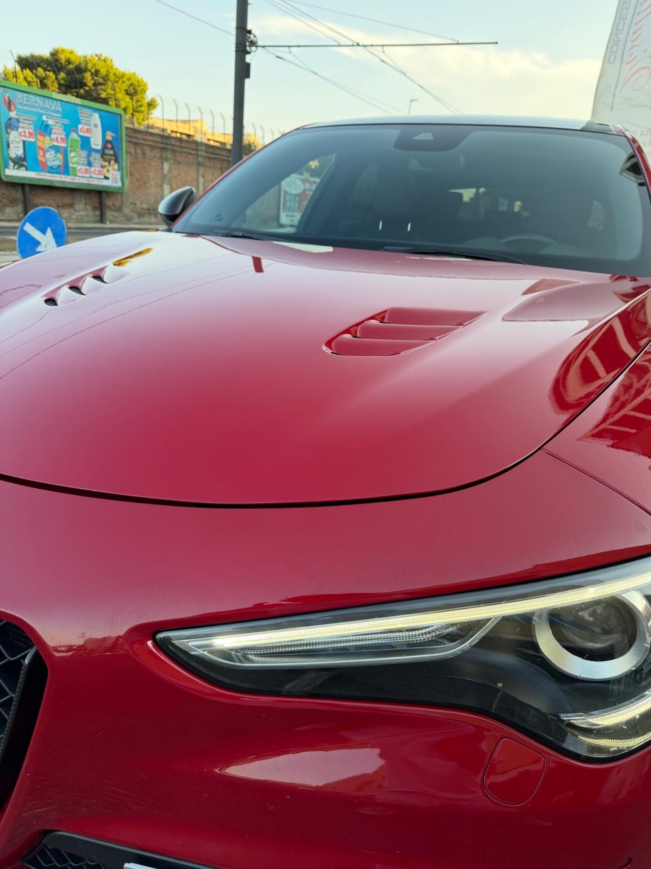 Alfa Romeo Stelvio 2.9 Bi-Turbo V6 510 CV AT8 Quadrifoglio