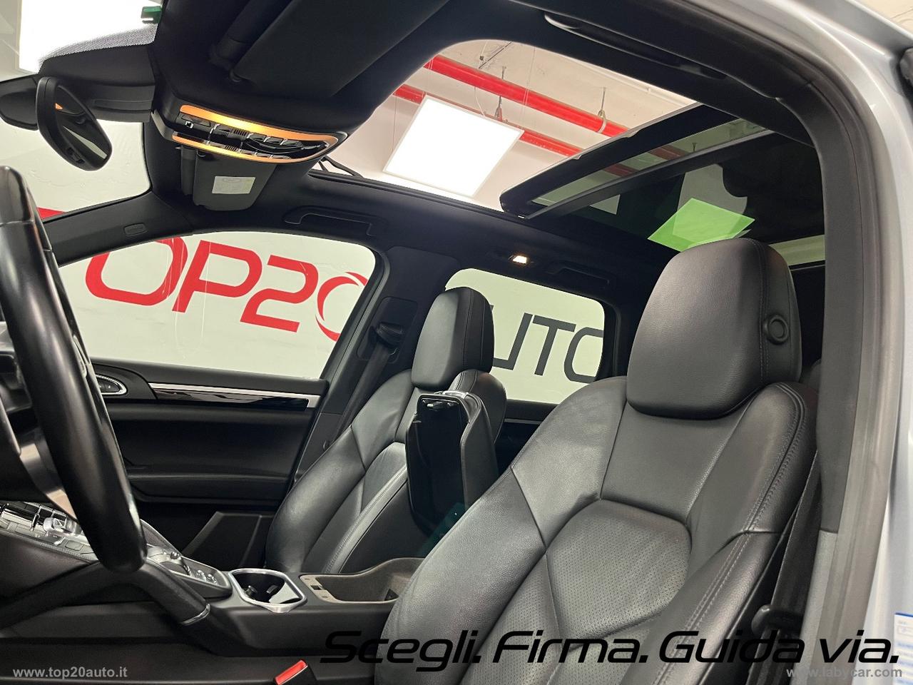 PORSCHE Cayenne 3.0 Diesel TETTO LUNGO PELLE TOTALE CERCHI 21