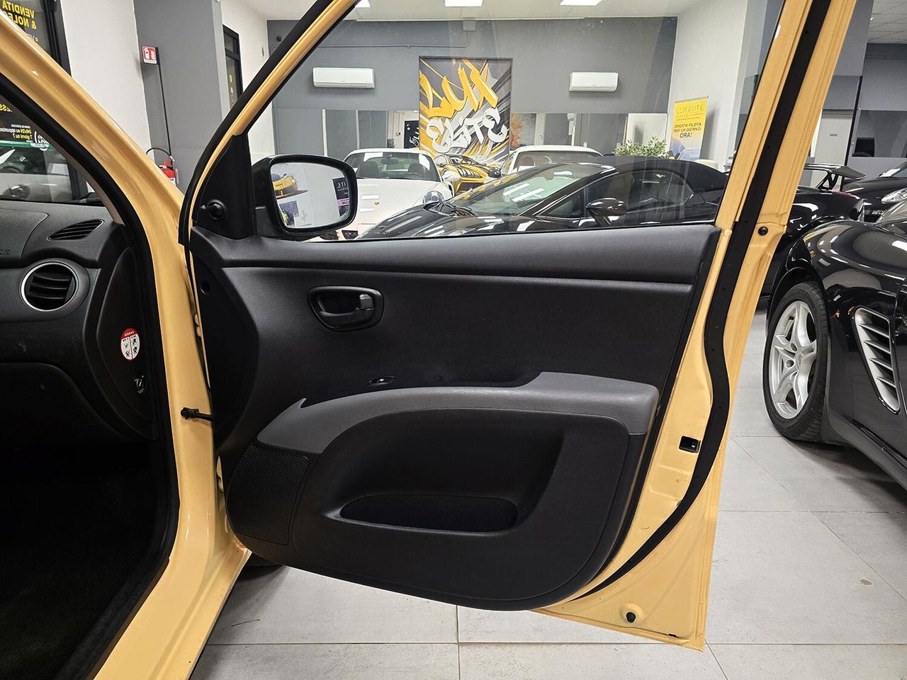 Hyundai i10 I 1.1 ACTIVE 65CV_GPL FINO 2031_GOMME KUMHO!!