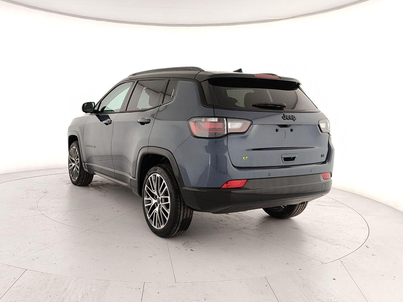 Jeep Compass HYBRID 1.5 TURBO MHEV Summit 130Cv