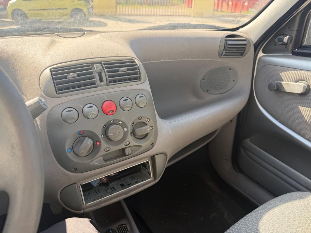 Fiat 600 1.1 benzina 80.000 km