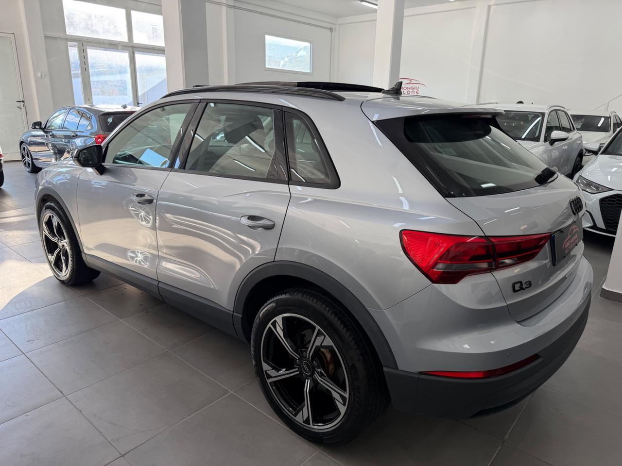 Audi Q3 35 TDI S tronic TETTO apribile FINANZIABILE