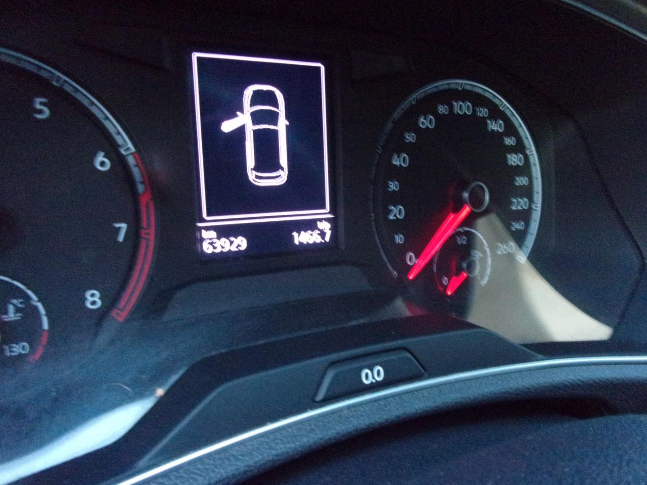 Volkswagen T-Roc 1.0 TSI Business BlueMotion Technology 110 cv