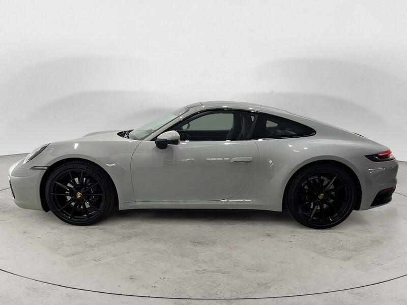 Porsche 911 Carrera 4