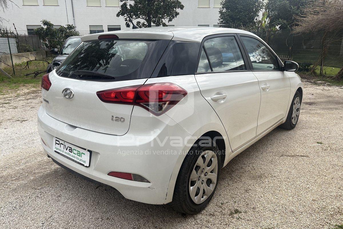 HYUNDAI i20 1.1 CRDi 12V 5 porte Comfort