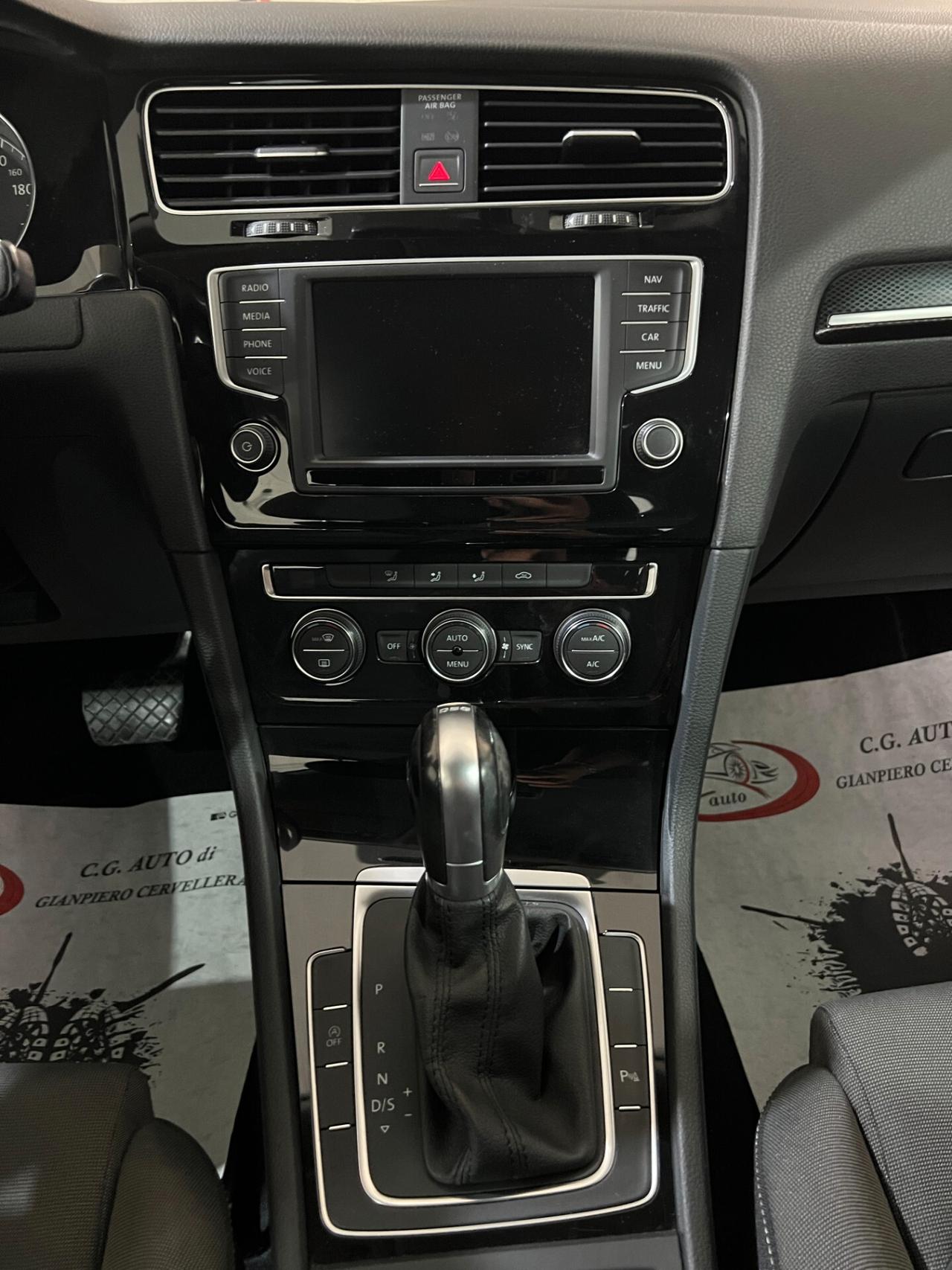 Volkswagen Golf 1.6 110 CV -Executive - 2017