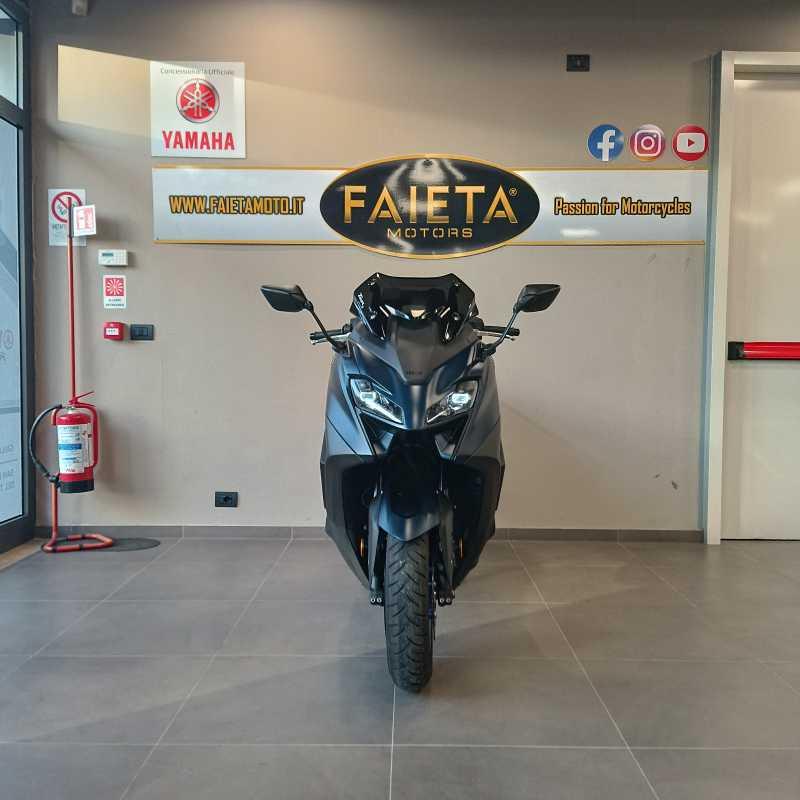 Yamaha T-Max 560 - 2022