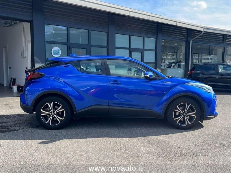 Toyota C-HR C-HR 1.8 Hybrid E-CVT Active