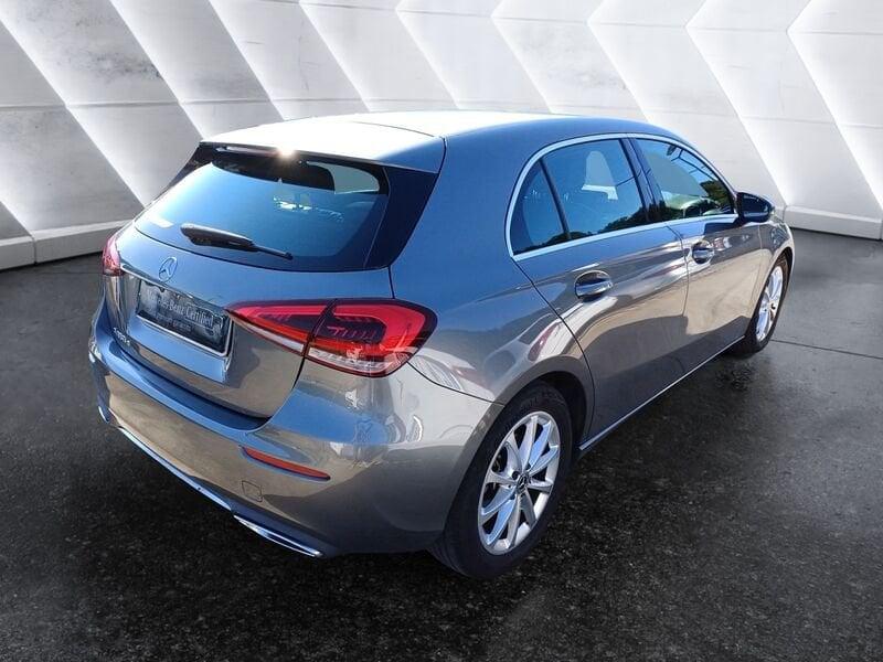 Mercedes-Benz Classe A A 180 d Sport auto