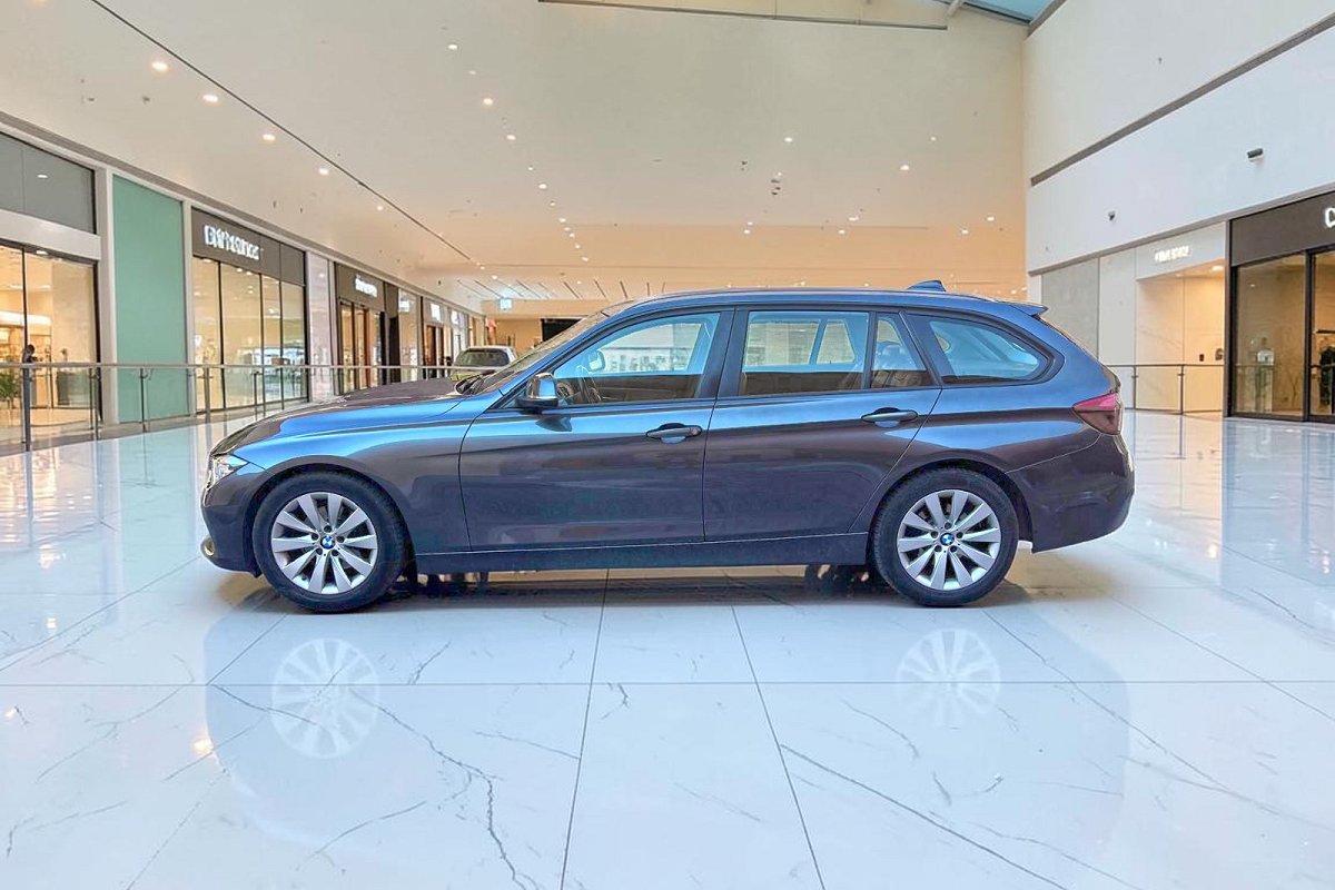 BMW 320d xDrive Touring Luxury