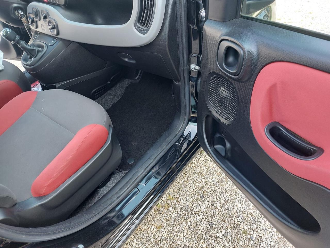 Fiat Panda 0.9 TwinAir Turbo Natural Power Lounge
