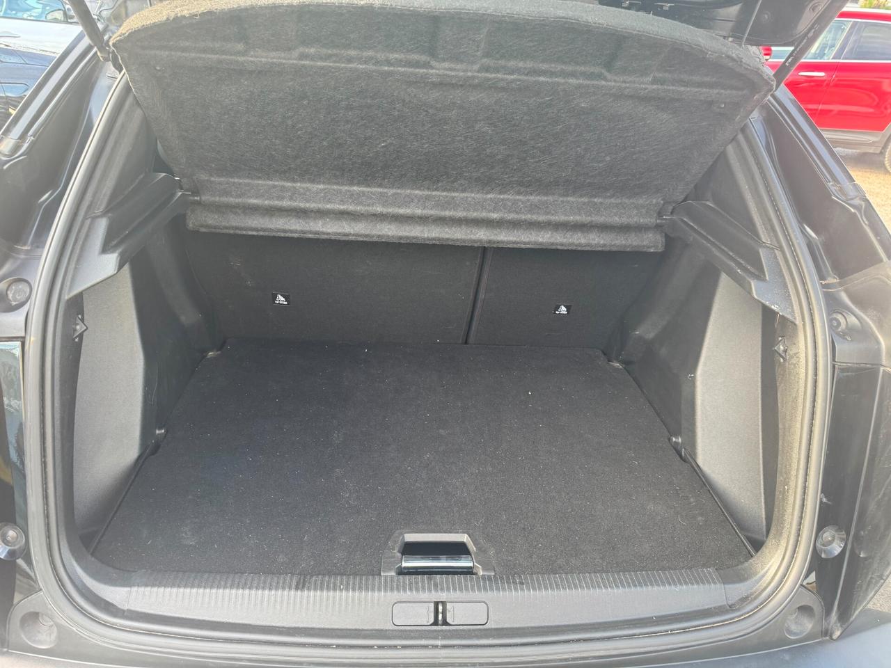 Peugeot 2008 1.5 BlueHDi EAT8 GT Pack
