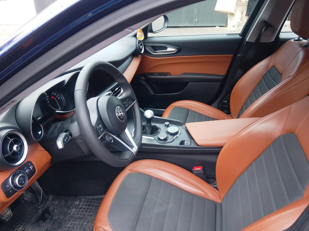 Alfa Romeo Giulia 2.2 Turbodiesel 180 CV Super