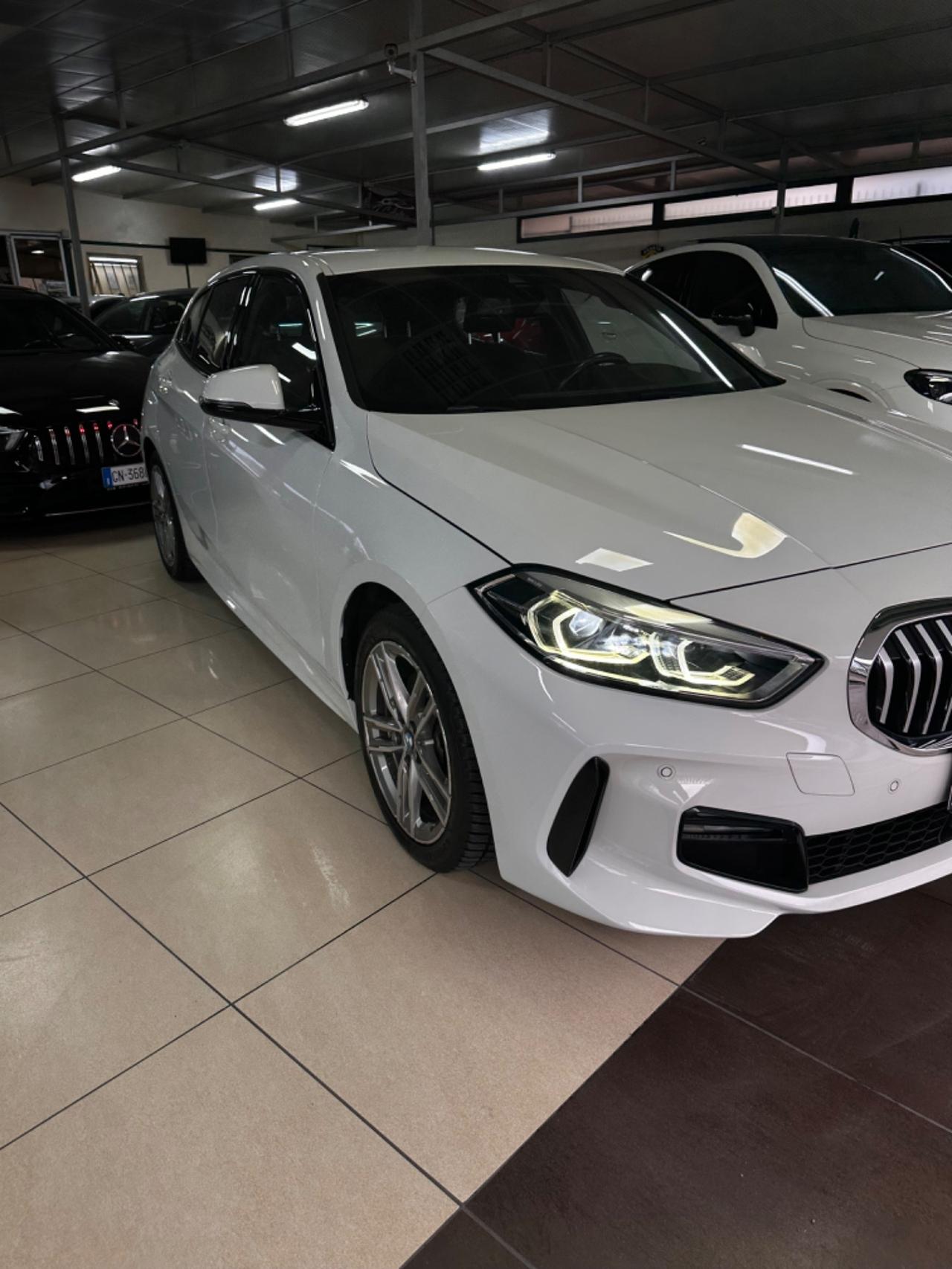 Bmw 116 116d 5p. Msport Exterior 2022 KM90.000