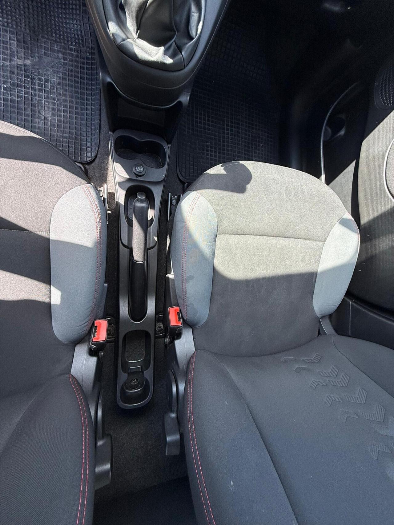 Fiat Panda 1.2 Connected by Wind