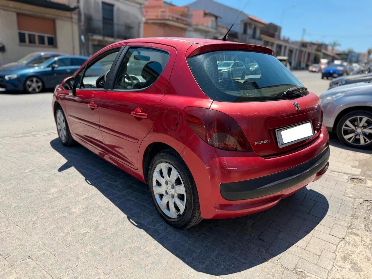Peugeot 207 1.4 HDi 70CV ONE Line UNICO PROPRIETARIO