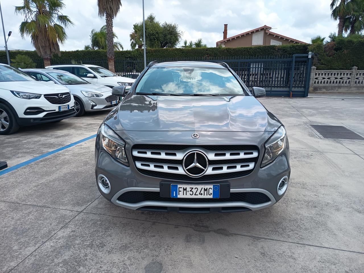 Mercedes-benz GLA 200 d Automatic 4Matic Business