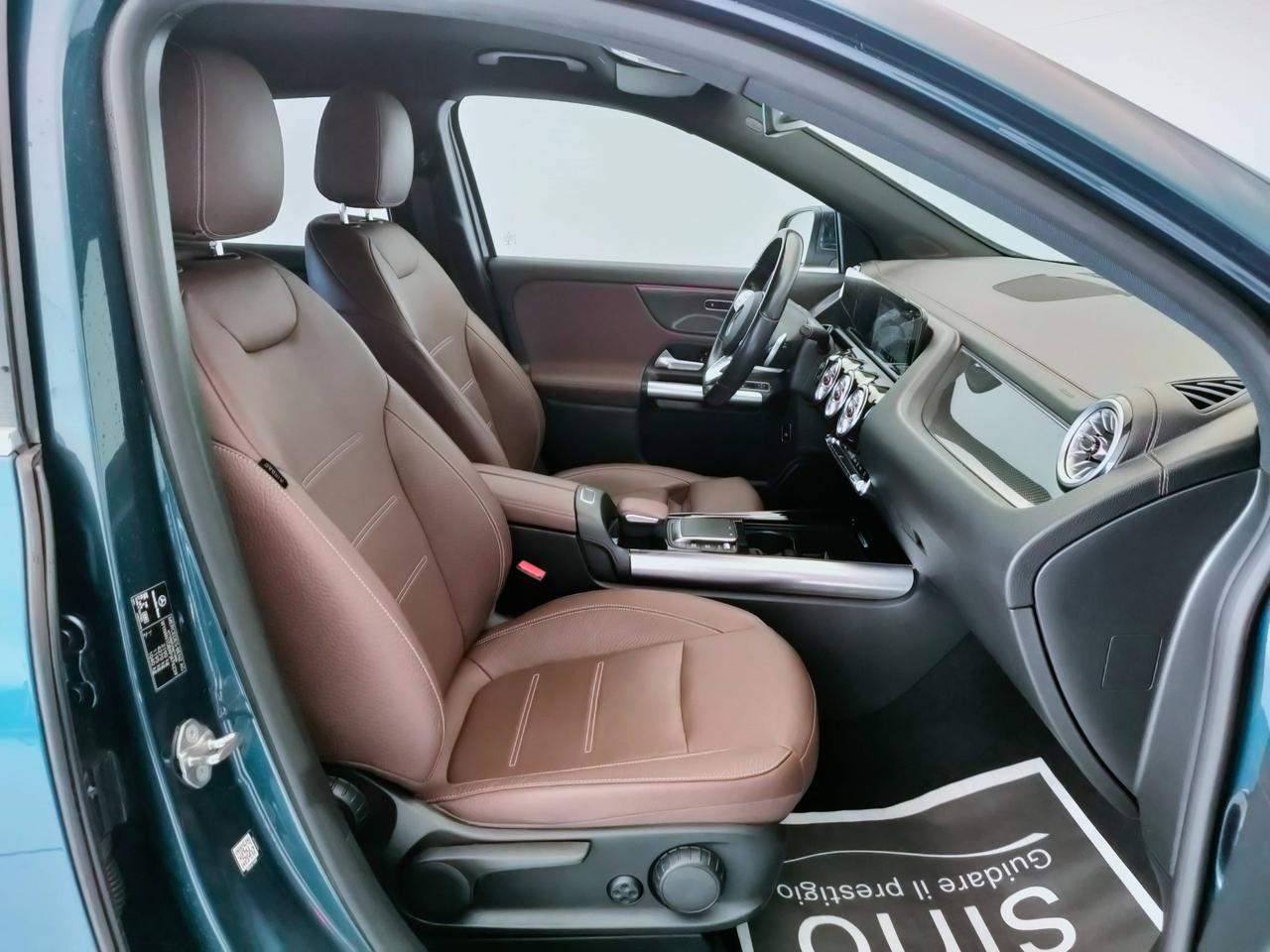 Mercedes-Benz GLA-H247 2020 - GLA 200 d Premium 4matic auto