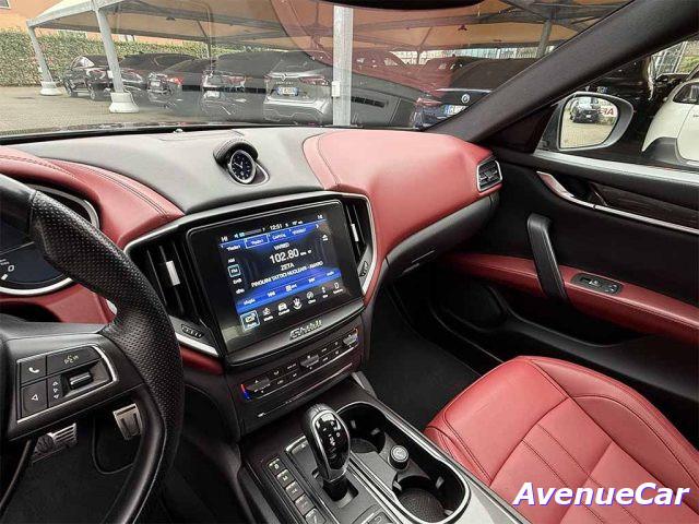 MASERATI Ghibli GRANSPORT TELECAMERA 360° CERCHI DA 20' CARPLAY