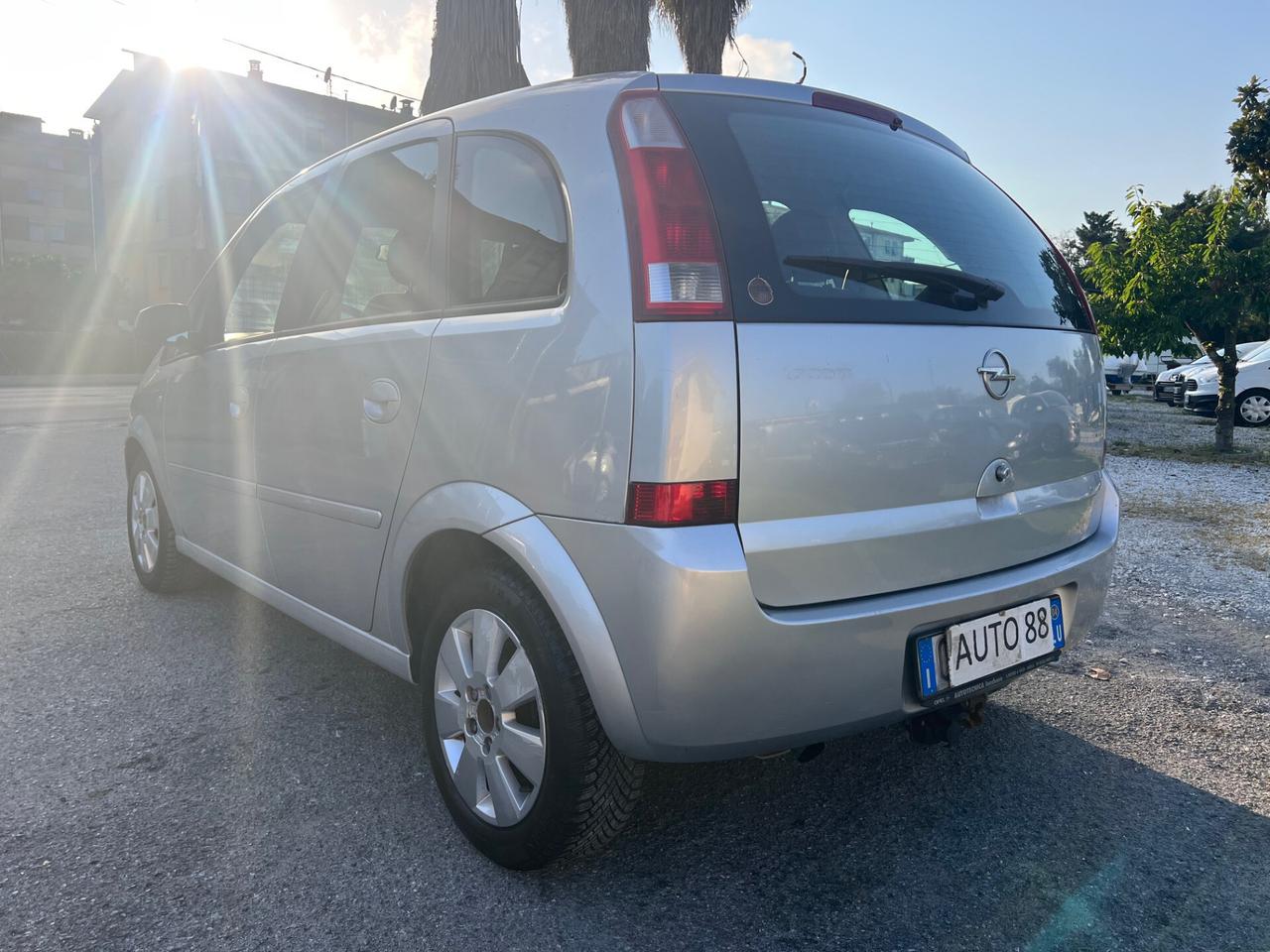 Opel Meriva 1.7 DTI Cosmo