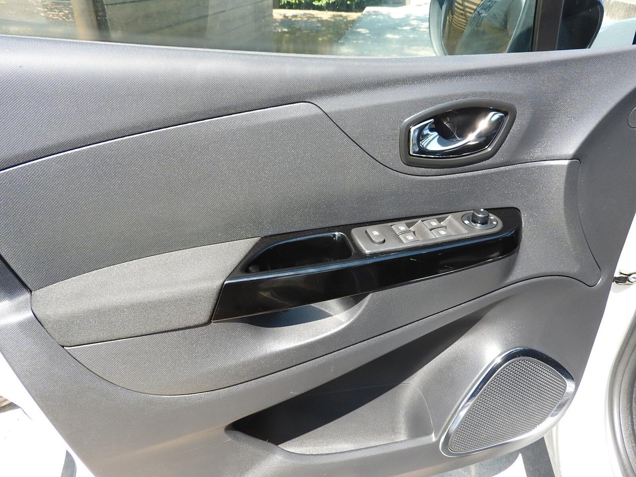 Renault Captur dCi 8V 90 CV Start&Stop Energy Iconic