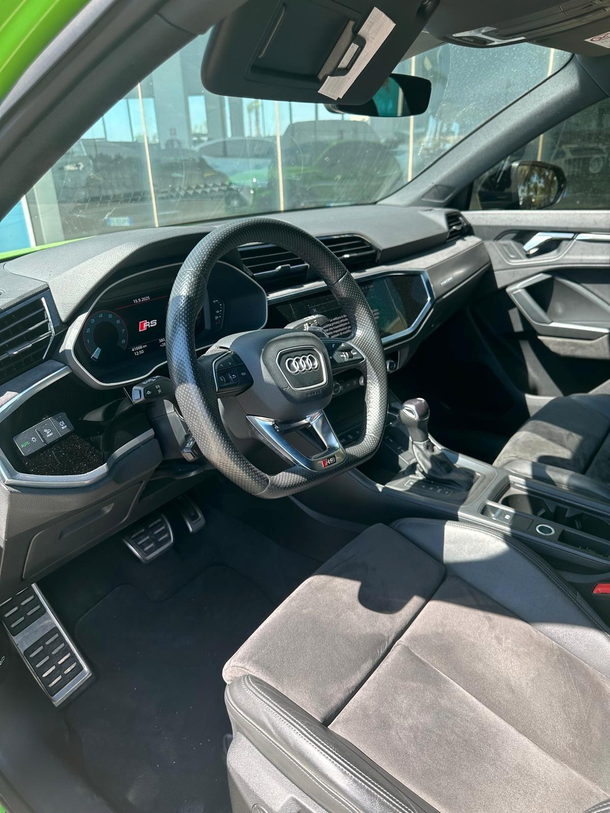 Audi RSQ3 SPB quattro S tronic - possibilità noleggio no scoring