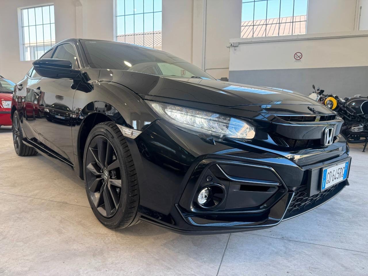 Honda Civic 1.0T 5 porte Elegance Navi