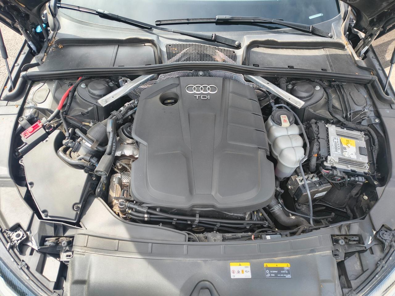 AUDI A4 AVANT 40 TDI S TRONIC 108.000 KM