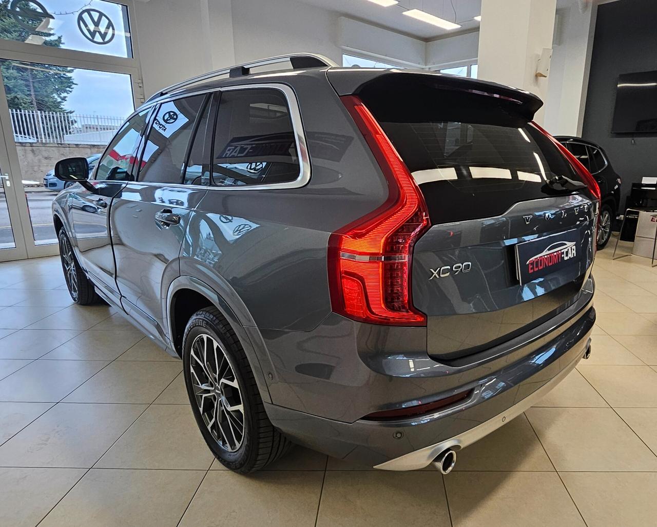 Volvo XC 90 XC90 D5 AWD Geartronic Inscription TETTO