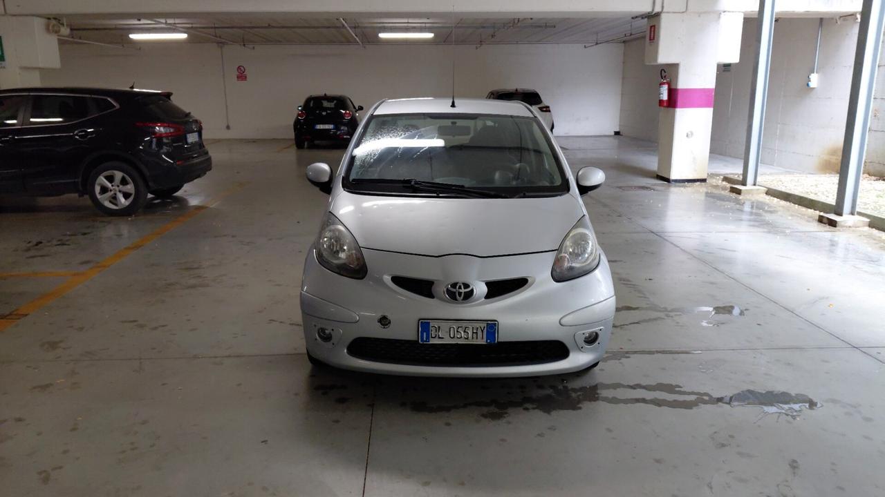 Toyota Aygo 1.0 12V VVT-i 5 porte