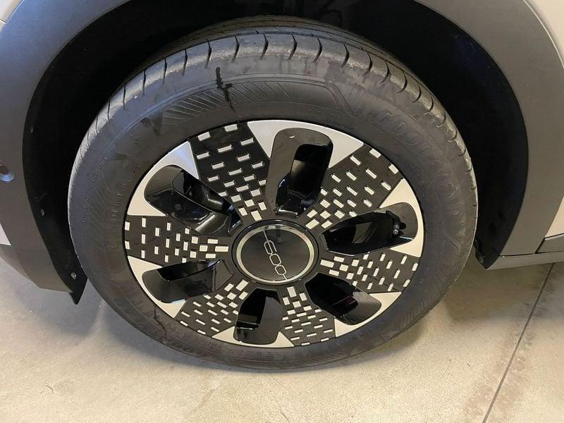 FIAT 600 600 Hybrid 110 CV DCT MHEV La Prima